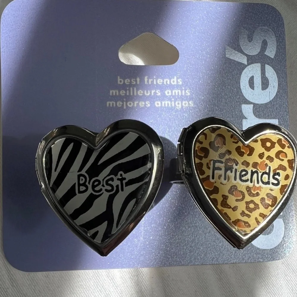NWT Claire’s Adjustable Best friend Photo Rings